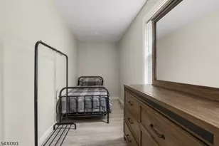 9 Sycamore St, Bloomfield, NJ 07003 - Photo 27