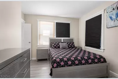 9 Sycamore St, Bloomfield, NJ 07003 - Photo 25