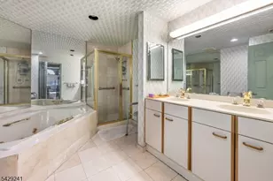 1360 Hamburg Turnpike, Wayne, NJ 07470 - Photo 13