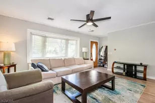110 Belleview Ave, Butler, NJ 07405 - Photo 7