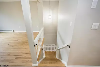 636 Bensel Dr, Mount Arlington, NJ 07850 - Photo 5