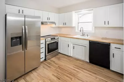 636 Bensel Dr, Mount Arlington, NJ 07850 - Photo 11