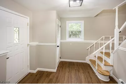 636 Bensel Dr, Mount Arlington, NJ 07850 - Photo 3