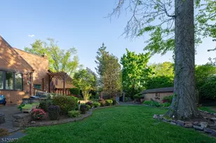 135 Ridge Rd, Nutley, NJ 07110 - Photo 35