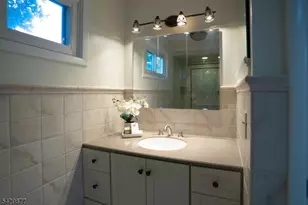 135 Ridge Rd, Nutley, NJ 07110 - Photo 23