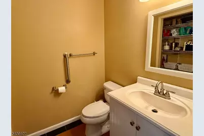 16 Sparrow Circle, Hampton Township, NJ 07860 - Photo 9