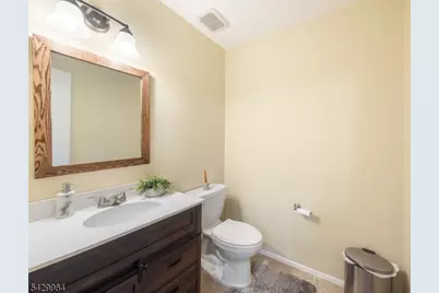 59 Taurus Dr #4D, Hillsborough Township, NJ 08844 - Photo 9