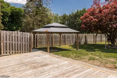 16 Abrams Rd, Holland Township, NJ 08848 - Photo 5