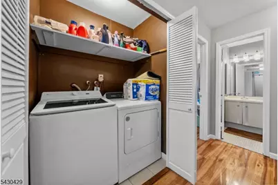 12 Borelle Sq, Sayreville, NJ 08859 - Photo 7