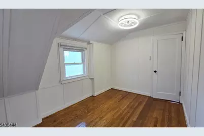 1-37 34th St, Fair Lawn, NJ 07410 - Photo 15