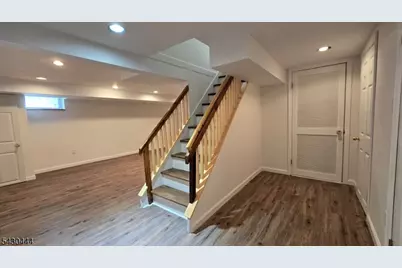 1-37 34th St, Fair Lawn, NJ 07410 - Photo 17