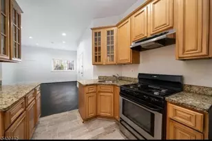 75 Palisade Ave, Jersey City, NJ 07306 - Photo 15