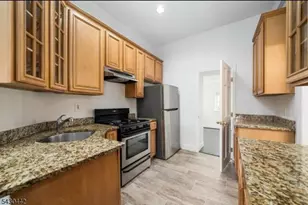 75 Palisade Ave, Jersey City, NJ 07306 - Photo 3