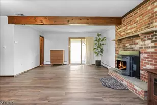 15 Carol Dr, Vernon Twp., NJ 07418 - Photo 5