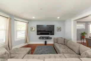 191 Smith St, Newark, NJ 07106 - Photo 5