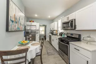 191 Smith St, Newark, NJ 07106 - Photo 11