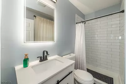 191 Smith St, Newark, NJ 07106 - Photo 17