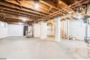 191 Smith St, Newark, NJ 07106 - Photo 29