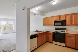 4202 Cleveland Ln, Rockaway Township, NJ 07866 - Photo 7