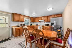19 E Shore Rd, Jefferson Township, NJ 07849 - Photo 7