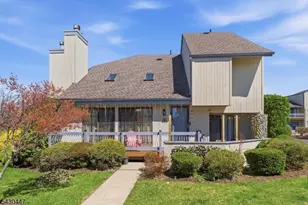 9 Talbot St, Franklin Township, NJ 08873 - Photo 1
