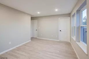 581 Bergen St, Newark, NJ 07108 - Photo 21
