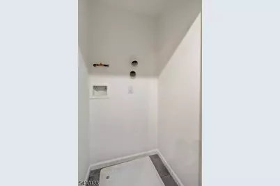 581 Bergen St, Newark, NJ 07108 - Photo 15