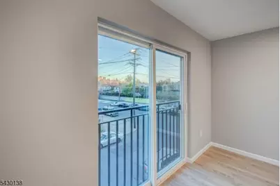 581 Bergen St, Newark, NJ 07108 - Photo 9