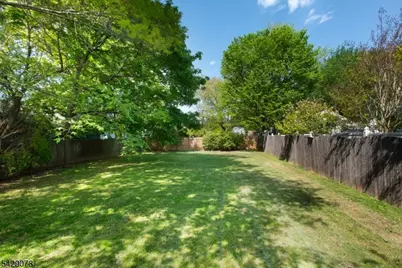 231 Grove St, Somerville, NJ 08876 - Photo 19