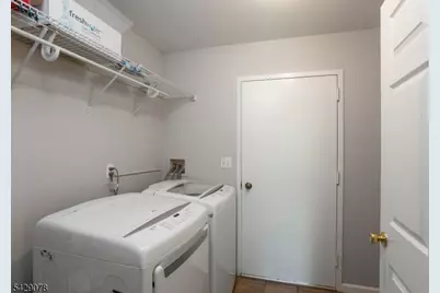 231 Grove St, Somerville, NJ 08876 - Photo 13