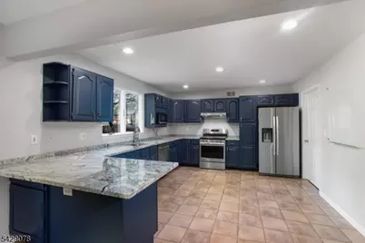 231 Grove St, Somerville, NJ 08876 - Photo 5
