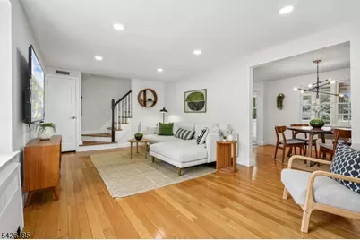 93 South Prospect St, Verona, NJ 07044 - Photo 9
