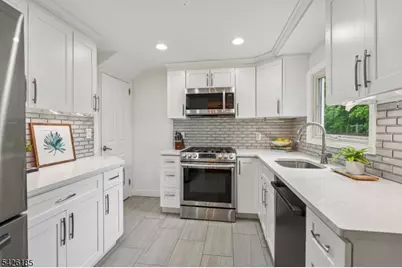 93 South Prospect St, Verona, NJ 07044 - Photo 13