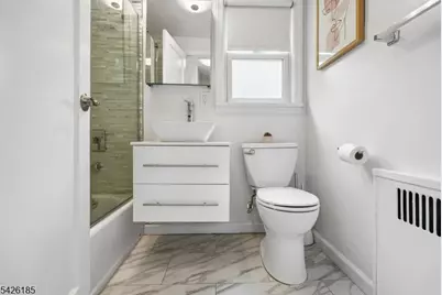 93 South Prospect St, Verona, NJ 07044 - Photo 23