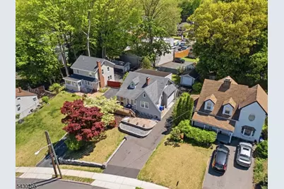 14 Espy Rd, Caldwell, NJ 07006 - Photo 37