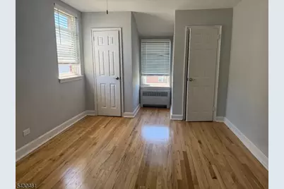 160 Gordonhurst Ave #C31, Montclair, NJ 07043 - Photo 5