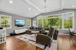 105 Tennyson Dr, Millburn Twp., NJ 07078 - Photo 9