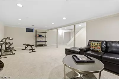 105 Tennyson Dr, Millburn, NJ 07078 - Photo 27