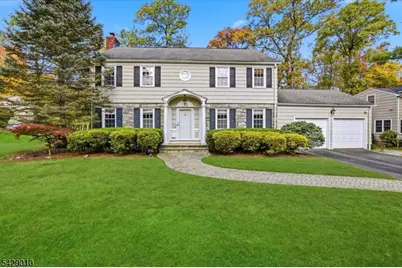 105 Tennyson Dr, Millburn, NJ 07078 - Photo 1