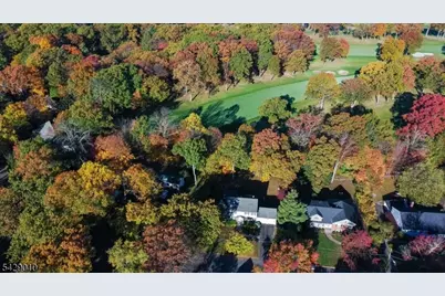 105 Tennyson Dr, Millburn, NJ 07078 - Photo 33