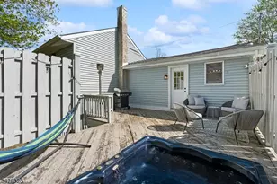 20 Madelyn Ave, West Milford, NJ 07480 - Photo 17
