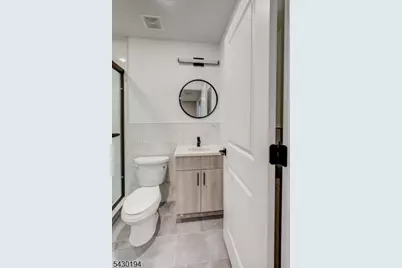 1081 18th Ave, Newark, NJ 07106 - Photo 23