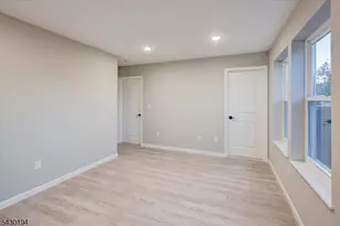 1081 18th Ave, Newark, NJ 07106 - Photo 21