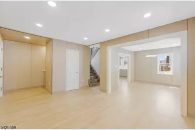 146 W Grant Ave, Roselle Park, NJ 07204 - Photo 11