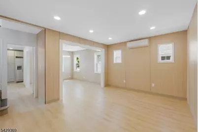 146 W Grant Ave, Roselle Park, NJ 07204 - Photo 9