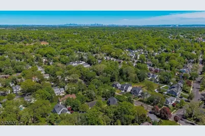 714 E Broad St, Westfield, NJ 07090 - Photo 49