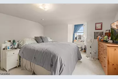 824 Pompton Ave, Cedar Grove, NJ 07009 - Photo 13