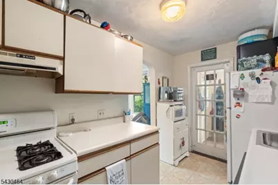 824 Pompton Ave, Cedar Grove, NJ 07009 - Photo 5