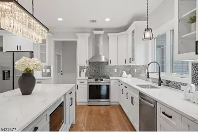 188 Edwards Rd, Parsippany, NJ 07054 - Photo 15
