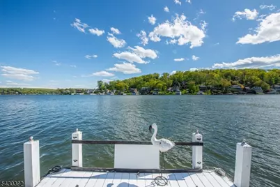 62 Ithanell Rd, Hopatcong, NJ 07843 - Photo 3